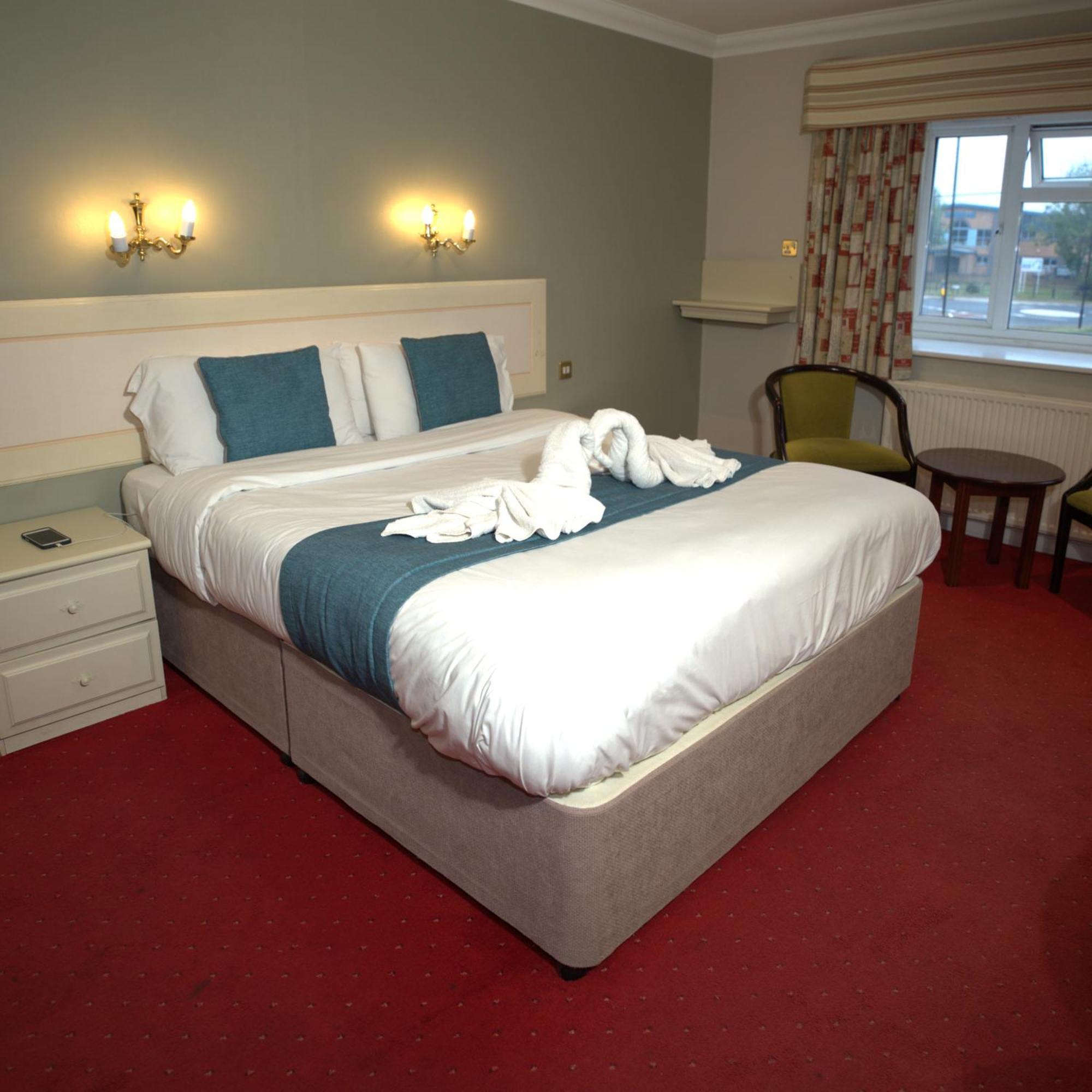 Consort Hotel Rotherham Exterior foto