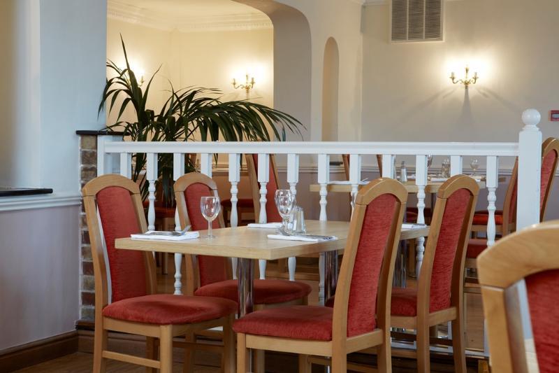 Consort Hotel Rotherham Exterior foto